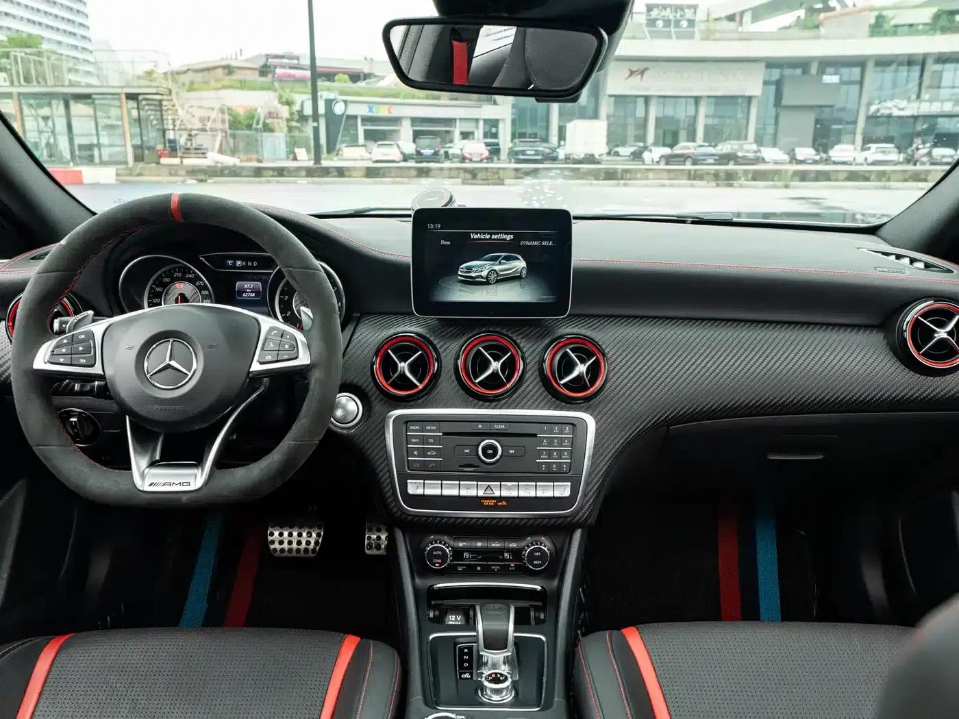 2016 Mercedes-Benz A-Class AMG (Imported) AMG A 45 4MATIC — миниатюра 6