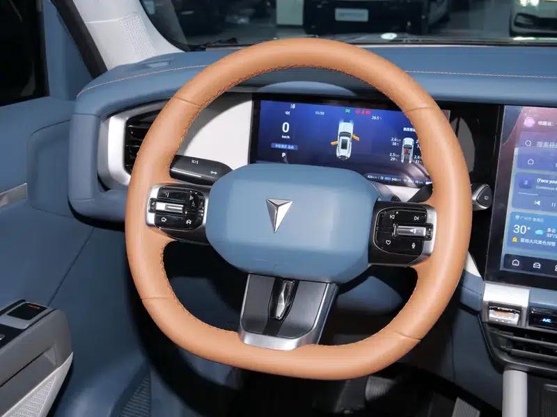 Dark Blue G318 2024 Model, Two-Wheel Drive, Air Suspension Version — миниатюра 12