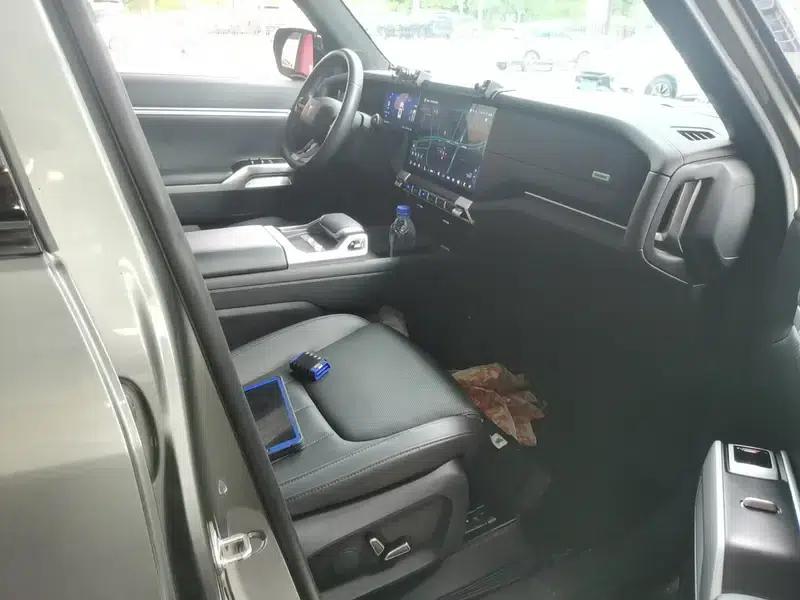 Dark Blue G318 2024 Model, Two-Wheel Drive, Air Suspension Version — миниатюра 8