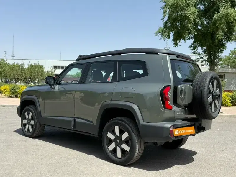 Dark Blue G318 2024 Model, 4WD Air Suspension Version — миниатюра 4