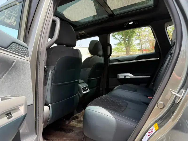 Dark Blue G318 2024 Model, 4WD Air Suspension Version — миниатюра 9