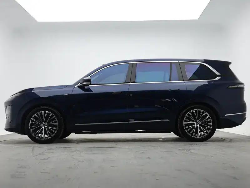 Deep Blue S09 2025 Model, Rear-Wheel Drive Ultra+ — миниатюра 4