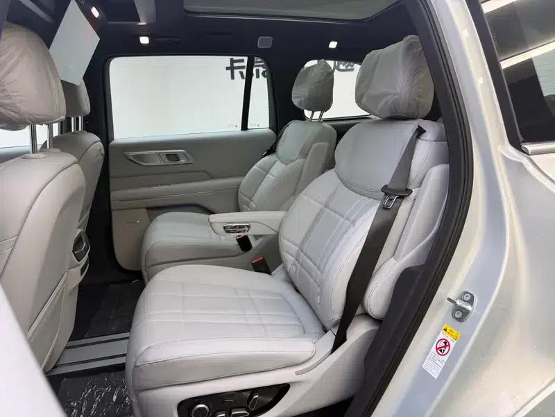 Deep Blue S09 2025 Model, Rear-Wheel Drive Ultra+ — миниатюра 23