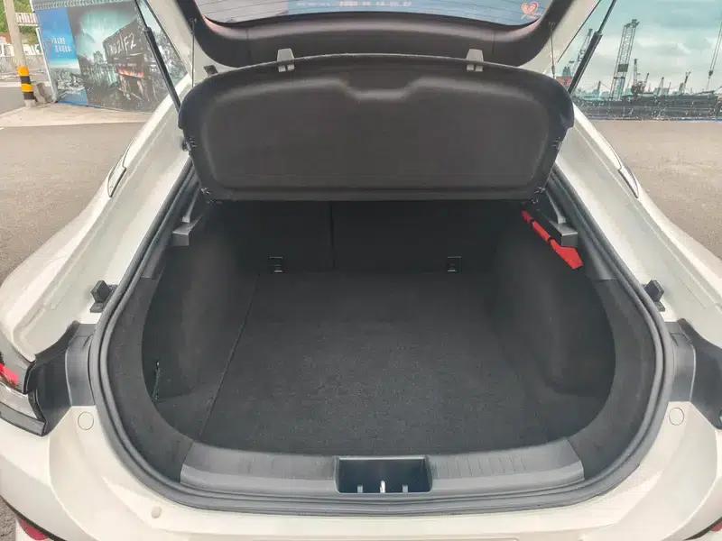 Sihao A5 2021 1.5T CVT Premium Intelligent Connected Edition — миниатюра 16