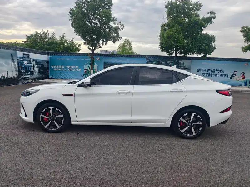 Sihao A5 2021 1.5T CVT Premium Intelligent Connected Edition — миниатюра 3