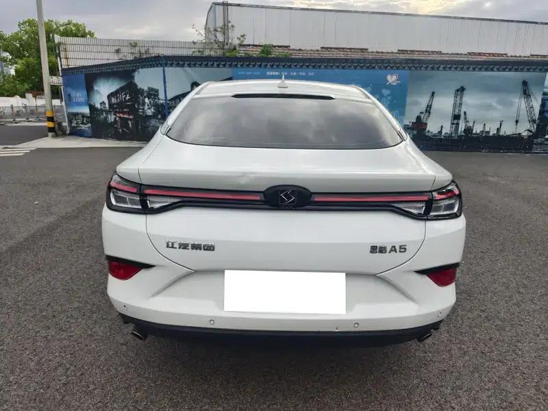 Sihao A5 2021 1.5T CVT Premium Intelligent Connected Edition — миниатюра 5