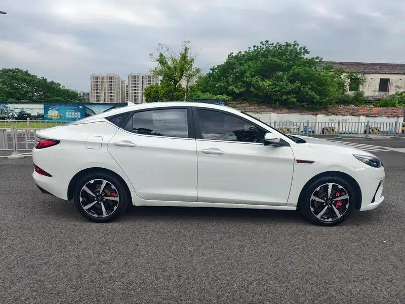 Sihao A5 2021 1.5T CVT Premium Intelligent Connected Edition — миниатюра 7