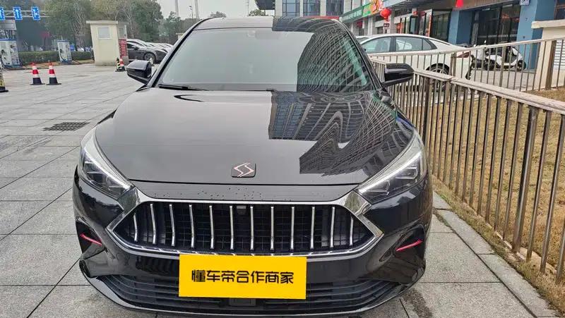 Sihao A5 2022 1.5T CVT Premium Enjoyment Edition — миниатюра 2