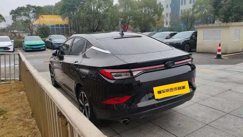 Sihao A5 2022 1.5T CVT Premium Enjoyment Edition — миниатюра 4