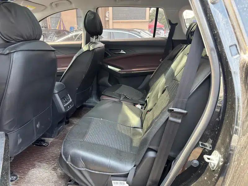 Sihao X8 PLUS 2022 1.5TGDI DCT Smart Home Edition 6/7 Seats — миниатюра 10