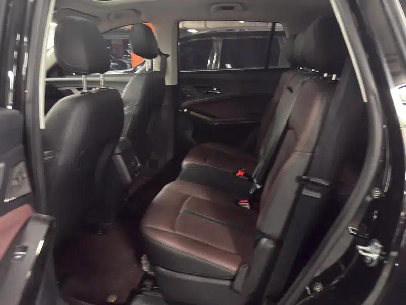 Sihao X8 PLUS 2022 1.5TGDI DCT Smart Home Edition 6/7 Seats — миниатюра 11
