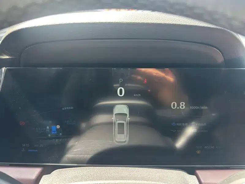 Sihao X8 PLUS 2022 1.5TGDI DCT Smart Home Edition 6/7 Seats — миниатюра 16