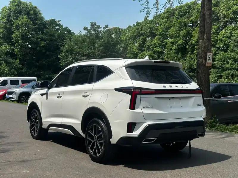 Sihao X8 PLUS 2022 1.5TGDI DCT Smart Home Edition 6/7 Seats — миниатюра 4