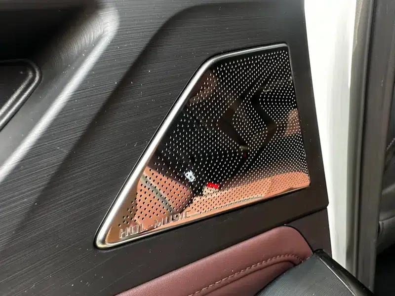 Sihao X8 PLUS 2022 1.5TGDI DCT Smart Home Edition 6/7 Seats — миниатюра 8