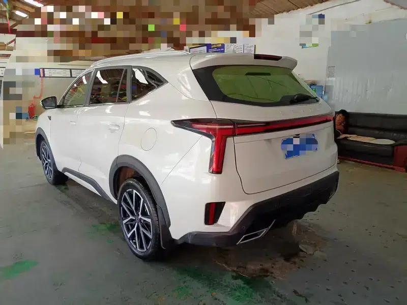 Sihao X8 PLUS 2022 1.5TGDI DCT Smart Edition 6/7 Seats — миниатюра 4