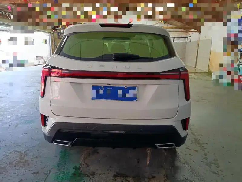 Sihao X8 PLUS 2022 1.5TGDI DCT Smart Edition 6/7 Seats — миниатюра 5