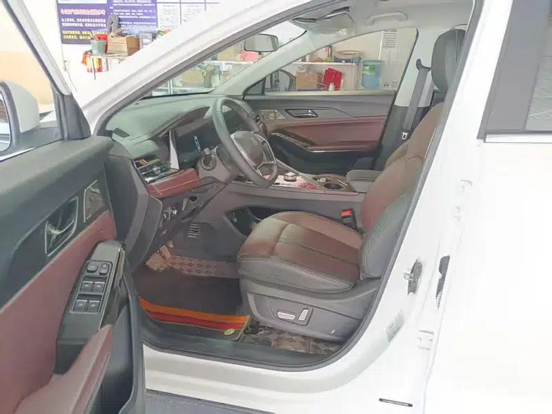 Sihao X8 PLUS 2022 1.5TGDI DCT Smart Edition 6/7 Seats — миниатюра 7