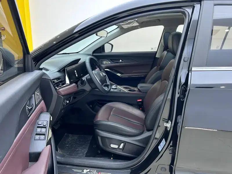 Sihao X8 PLUS 2022 1.5TGDI DCT Smart Home Edition 6/7 Seats — миниатюра 17