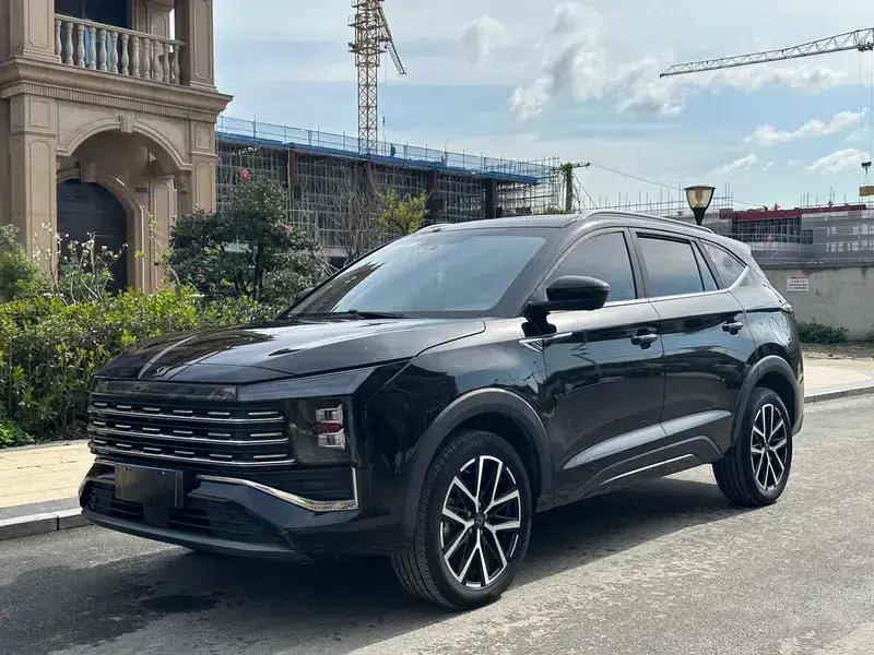 Sihao X8 PLUS 2022 1.5TGDI DCT Smart Edition 6/7 Seats — миниатюра 1