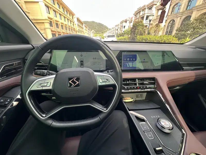 Sihao X8 PLUS 2022 1.5TGDI DCT Smart Edition 6/7 Seats — миниатюра 16