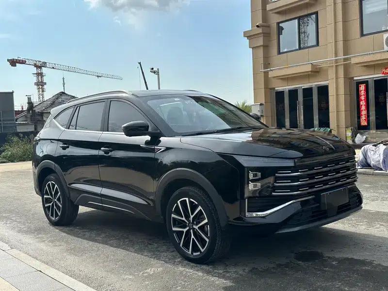 Sihao X8 PLUS 2022 1.5TGDI DCT Smart Edition 6/7 Seats — миниатюра 3
