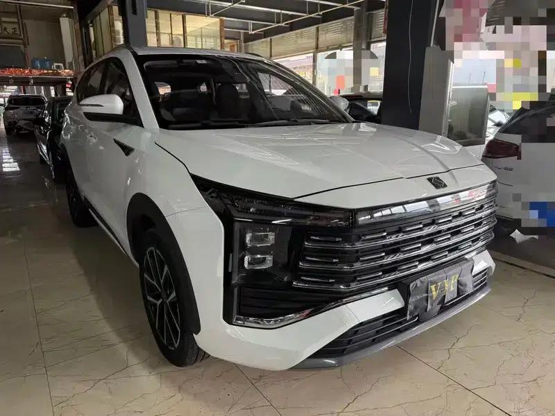 Sihao X8 PLUS 2022 1.5TGDI DCT Smart Edition 6/7 Seats — миниатюра 3