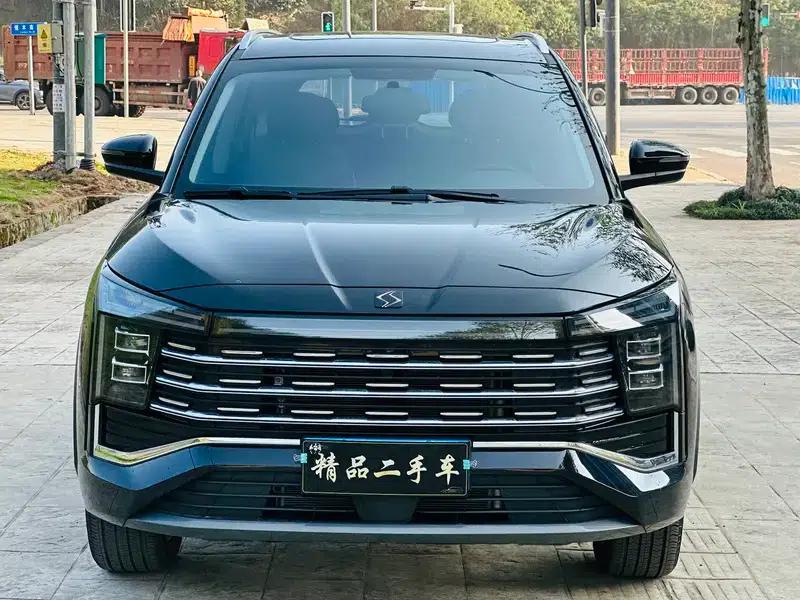 Sihao X8 PLUS 2022 1.5TGDI DCT Smart Edition 6/7 Seats — миниатюра 2