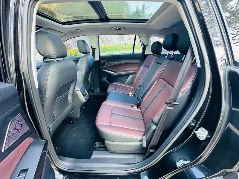 Sihao X8 PLUS 2022 1.5TGDI DCT Smart Edition 6/7 Seats — миниатюра 9