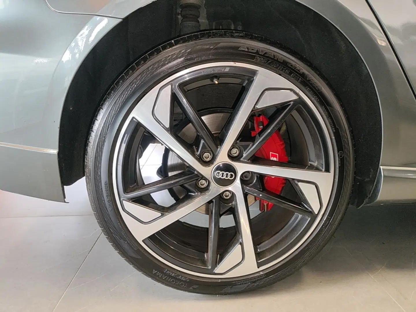 Audi A3 2018 30th Anniversary Edition Sportback 40 TFSI Sport Model — миниатюра 16