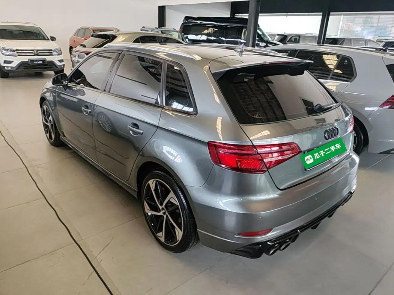 Audi A3 2018 30th Anniversary Edition Sportback 40 TFSI Sport Model — миниатюра 4