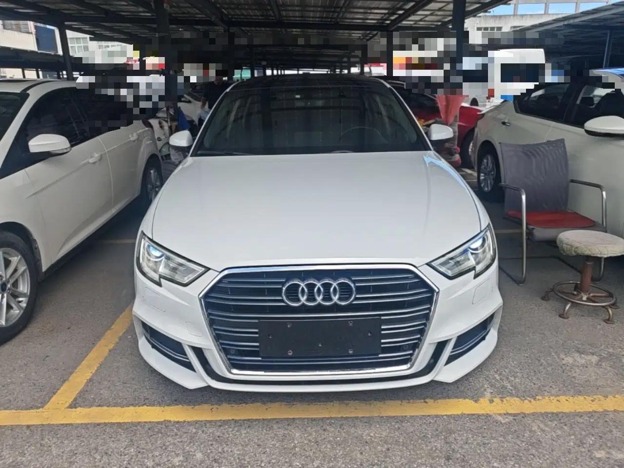 Audi A3 2017 Sportback 35 TFSI Fashion Model — миниатюра 2