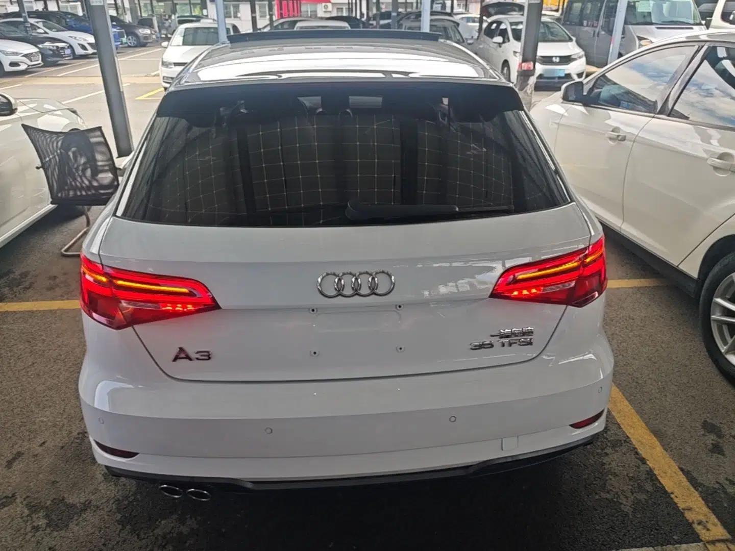 Audi A3 2017 Sportback 35 TFSI Fashion Model — миниатюра 5