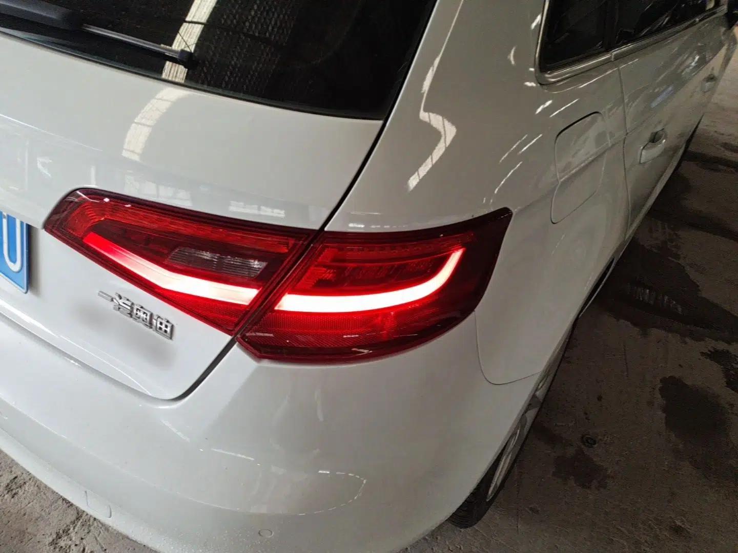 Audi A3 2015 Sportback 35 TFSI Millionth Anniversary Comfort Model — миниатюра 9