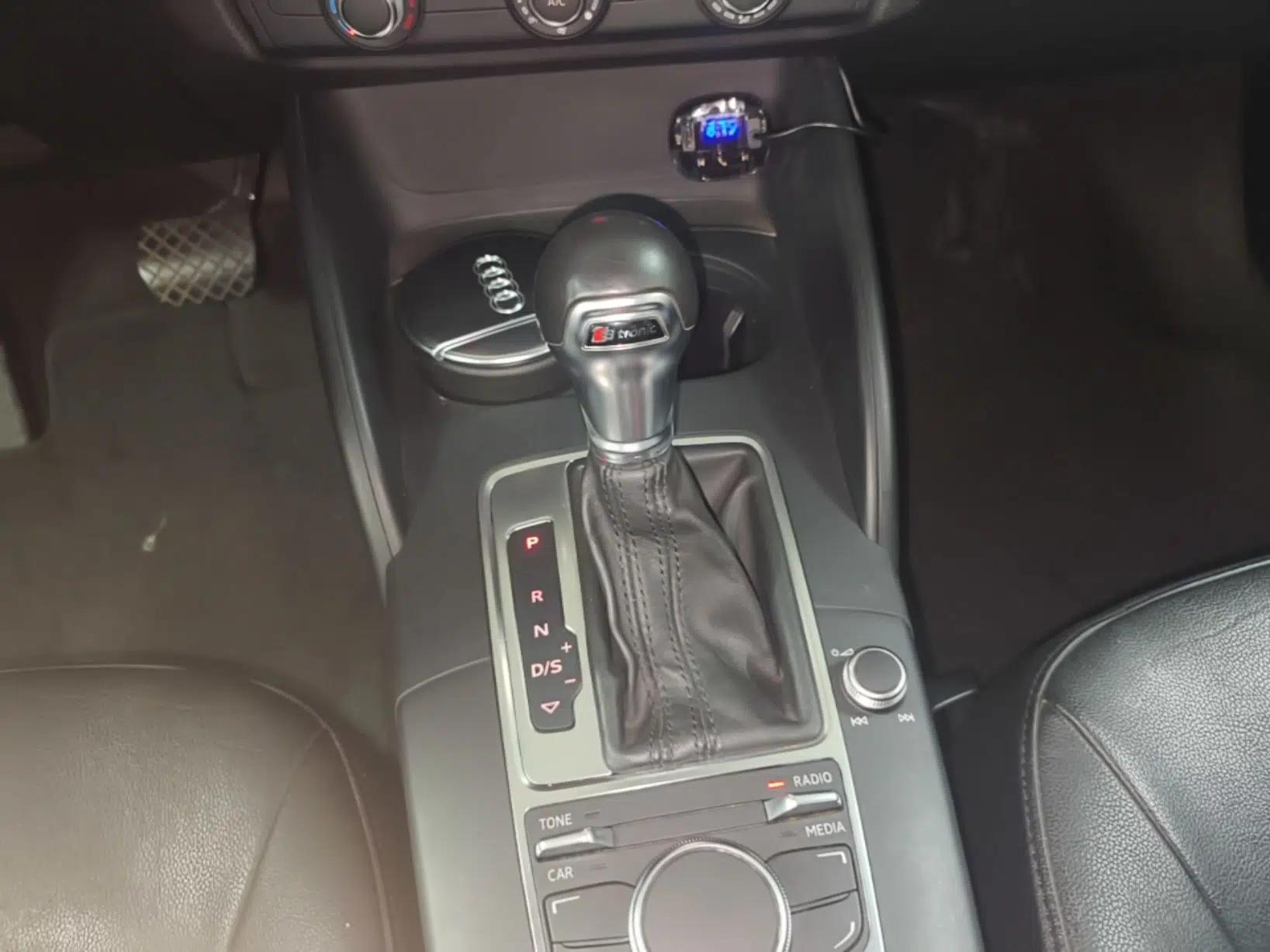 Audi A3 2015 Limousine 35 TFSI Millionth Anniversary Intelligent Leading Model — миниатюра 16