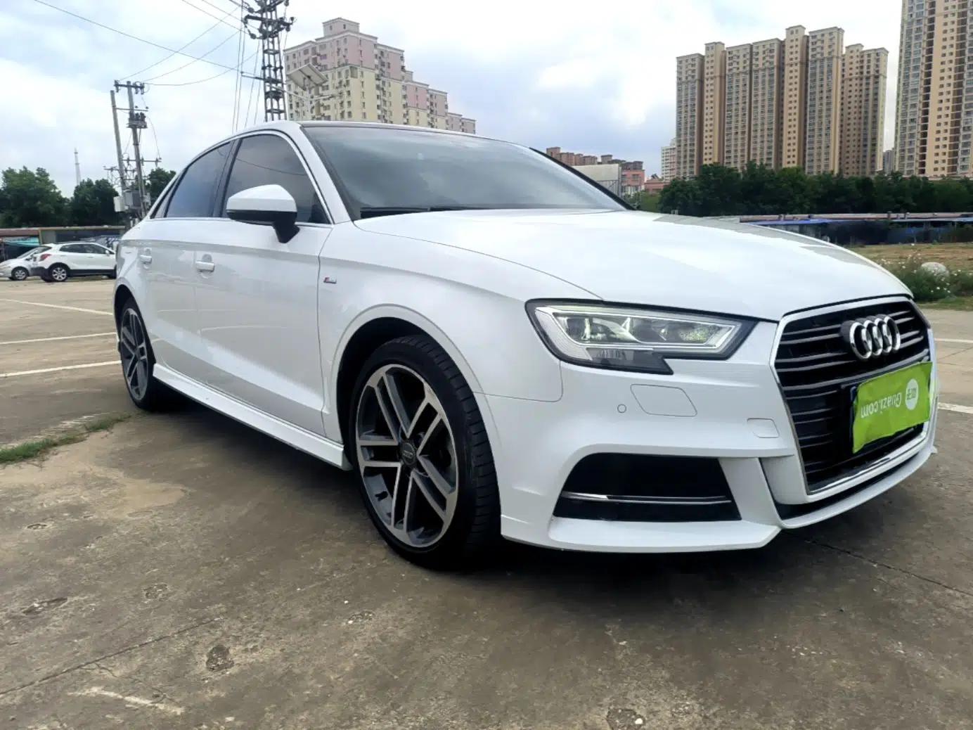 Audi A3 2019 Limousine 35 TFSI Sport Edition China V Emission Standard — миниатюра 3