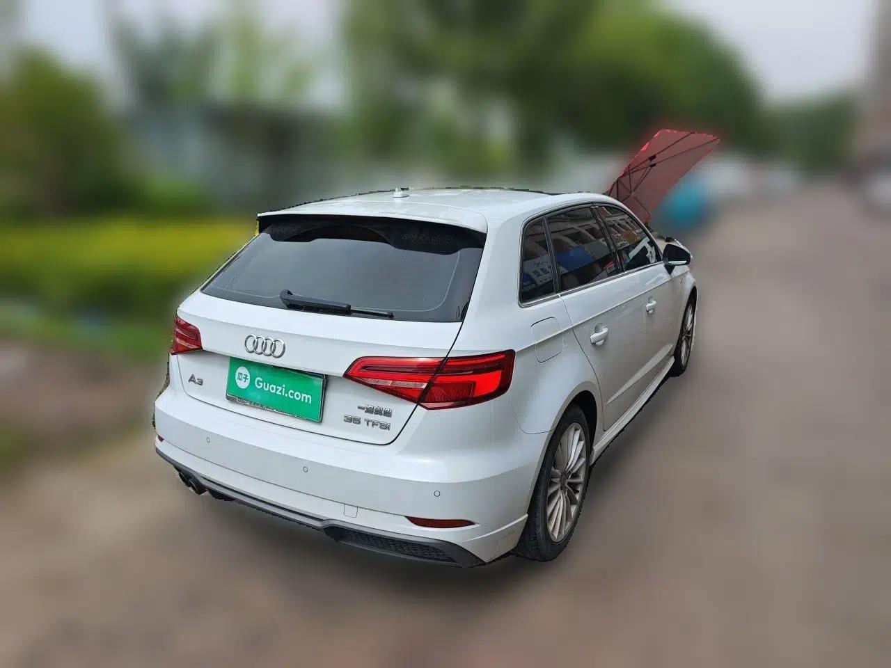 Audi A3 2018 30th Anniversary Edition Sportback 35 TFSI Fashion Model — миниатюра 6