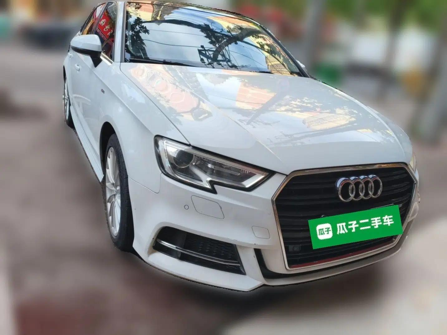Audi A3 2017 Sportback 35 TFSI Fashion Model — миниатюра 3