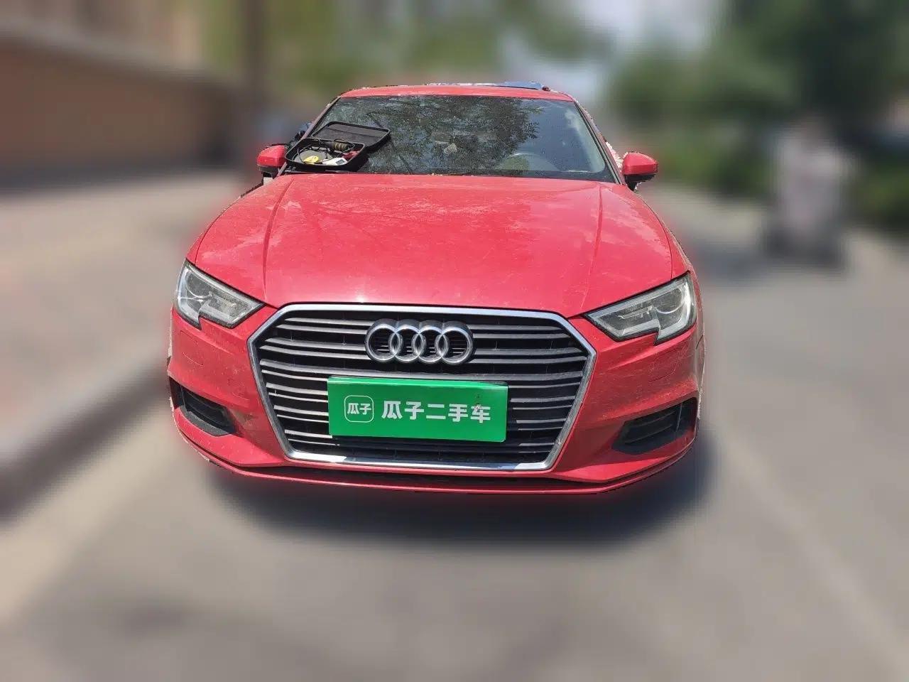 Audi A3 2017 Limousine 35 TFSI Ambition Edition — миниатюра 2