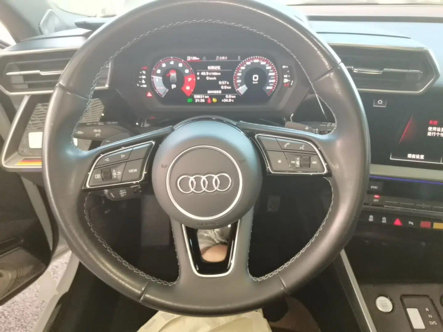 Audi A3 2024 Sportback 35 TFSI Fashionable Sports Model — миниатюра 13
