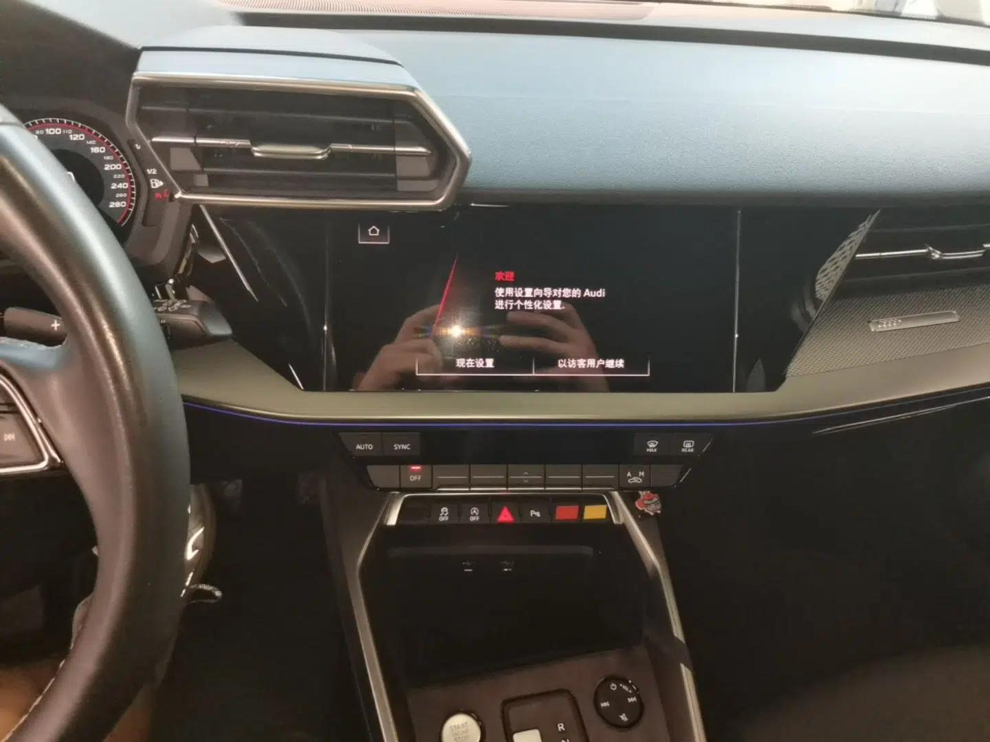 Audi A3 2024 Sportback 35 TFSI Fashionable Sports Model — миниатюра 15