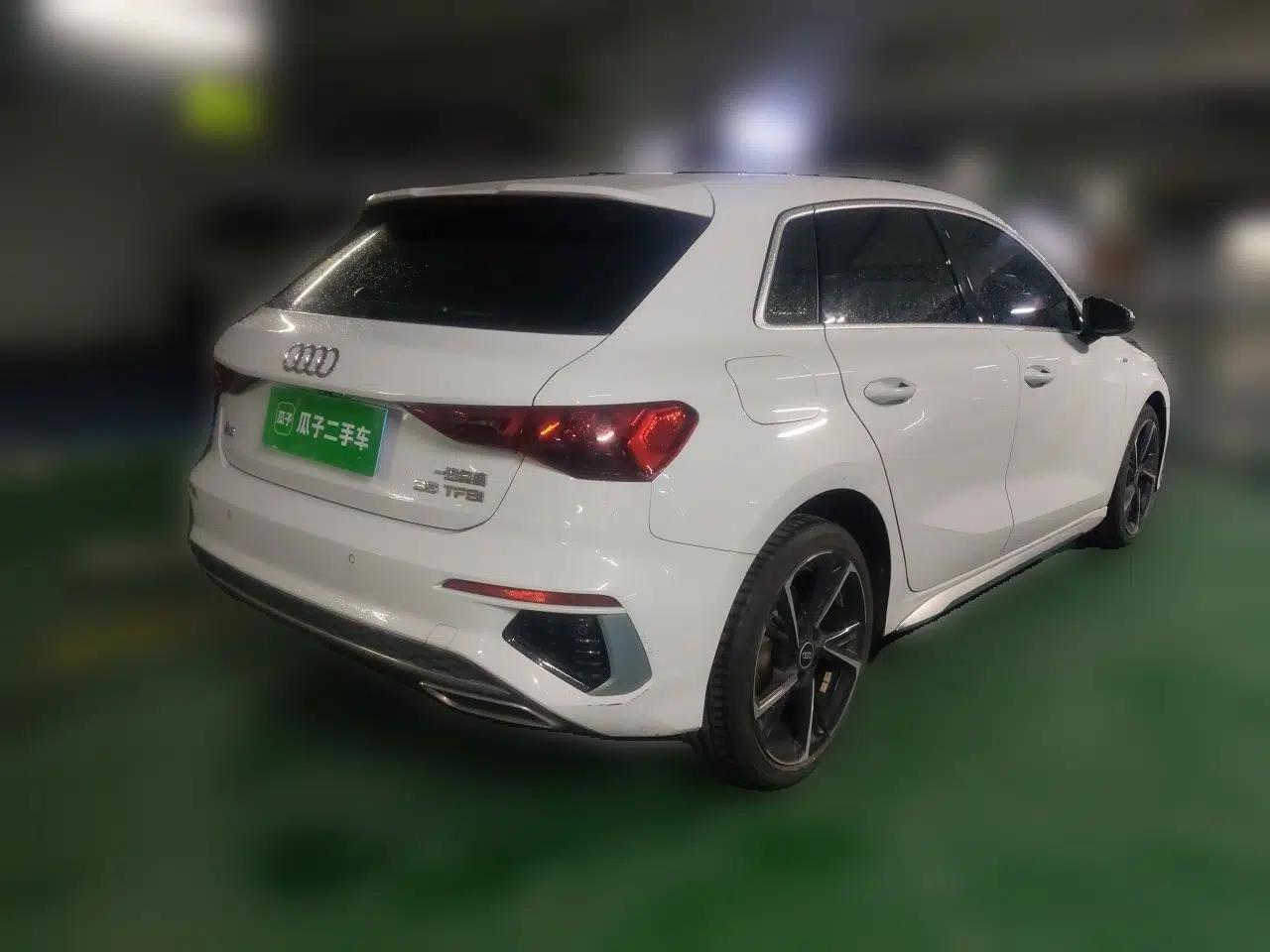 Audi A3 2022 Sportback 35 TFSI Fashionable Sports Model — миниатюра 6