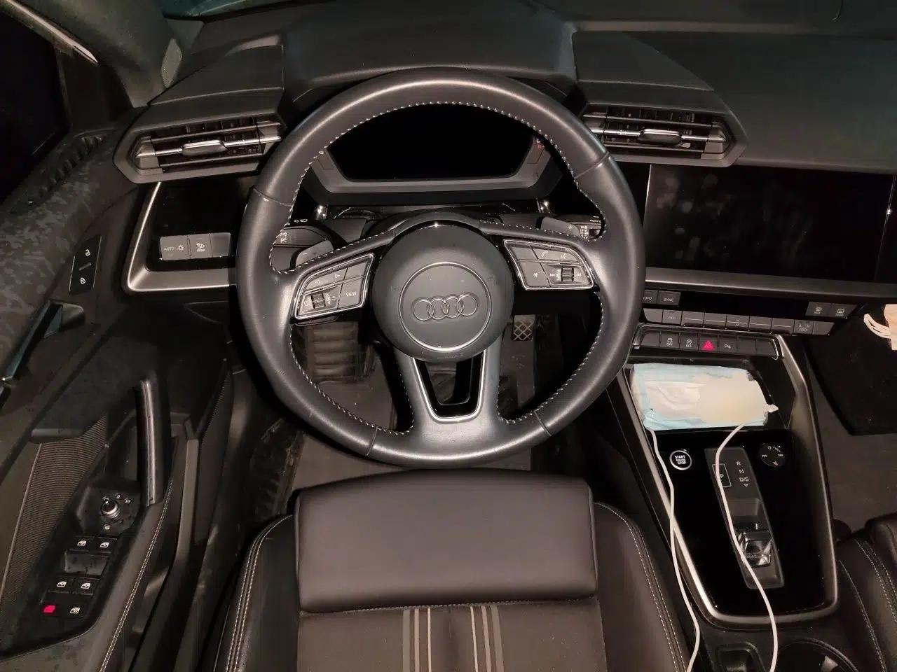 Audi A3 2022 Sportback 35 TFSI Fashionable Sports Model — миниатюра 10