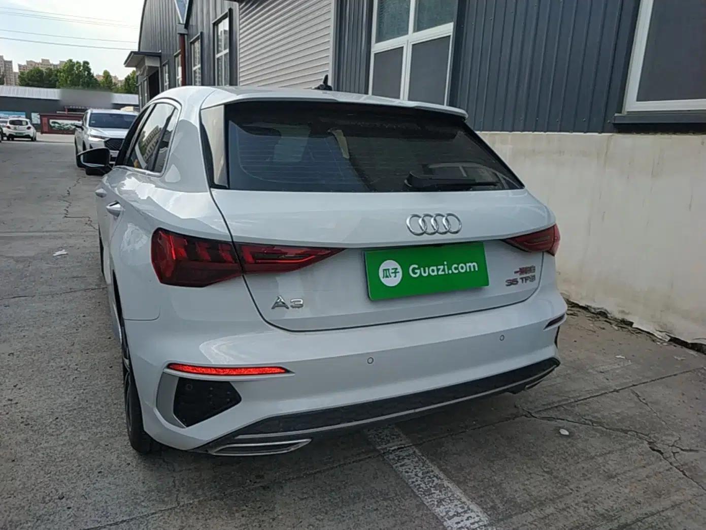 Audi A3 2022 Sportback 35 TFSI Ambition Sport Edition — миниатюра 4