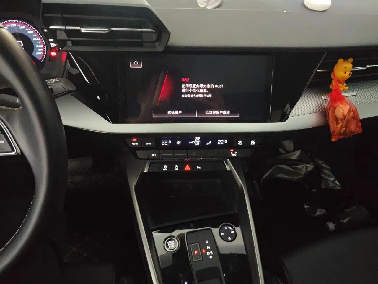 Audi A3 2022 Sportback 35 TFSI Fashionable Sports Model — миниатюра 13
