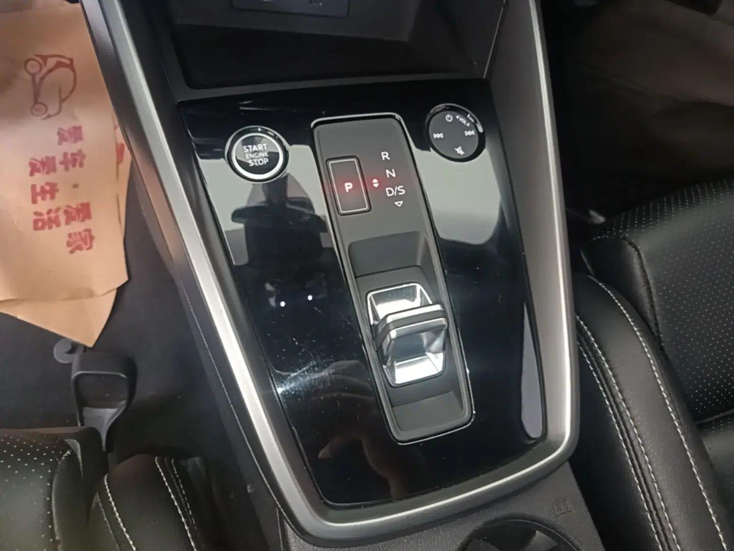 Audi A3 2022 Sportback 35 TFSI Ambition Sport Edition — миниатюра 21