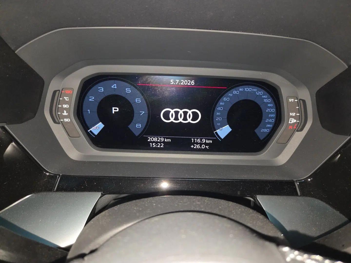 Audi A3 2023 Restyled A3L Limousine 35 TFSI Fashion Sport Edition — миниатюра 11