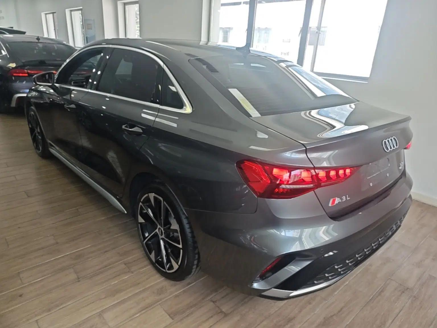 Audi A3 2025 A3L Limousine 35TFSI Prestige Edition — миниатюра 4