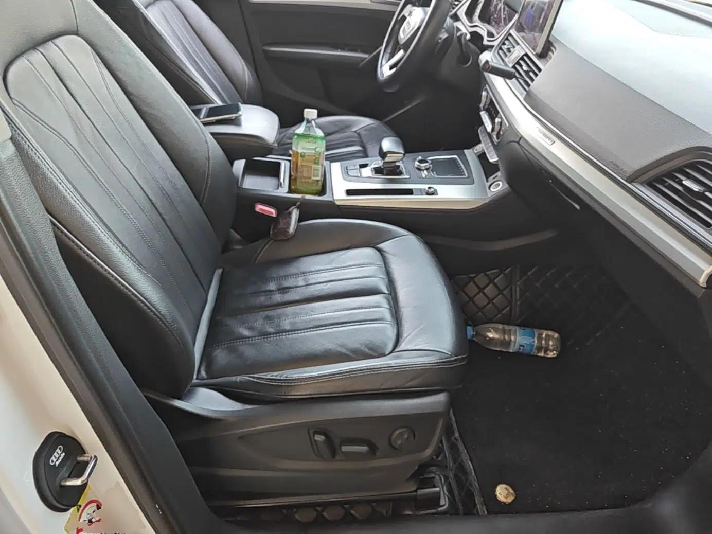 Audi Q5L 2020 Updated 40 TFSI Prestige Fashion Edition — миниатюра 19