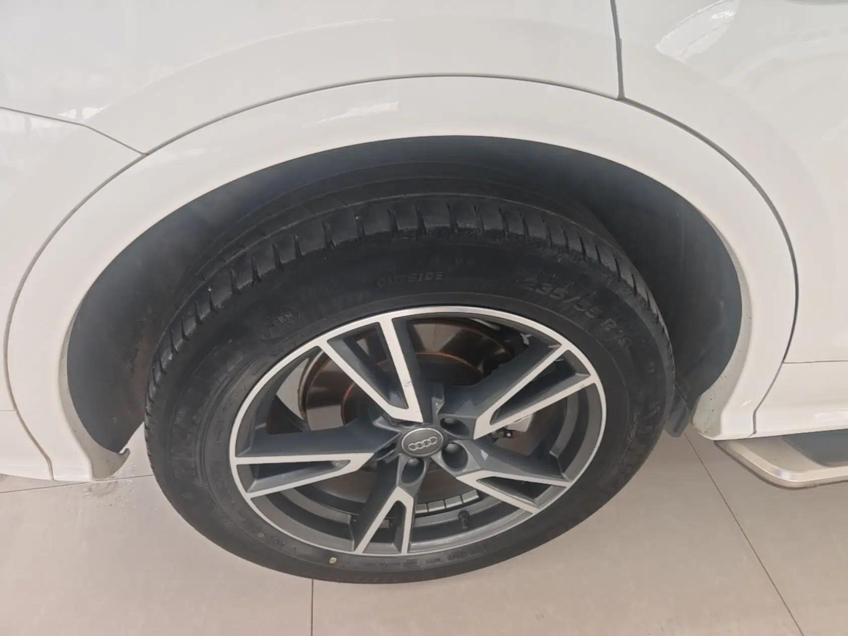 Audi Q5L 2020 Updated 40 TFSI Prestige Fashion Edition — миниатюра 11