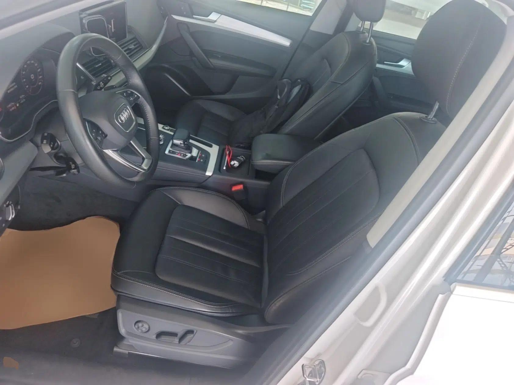 Audi Q5L 2020 Updated 40 TFSI Prestige Fashion Edition — миниатюра 17